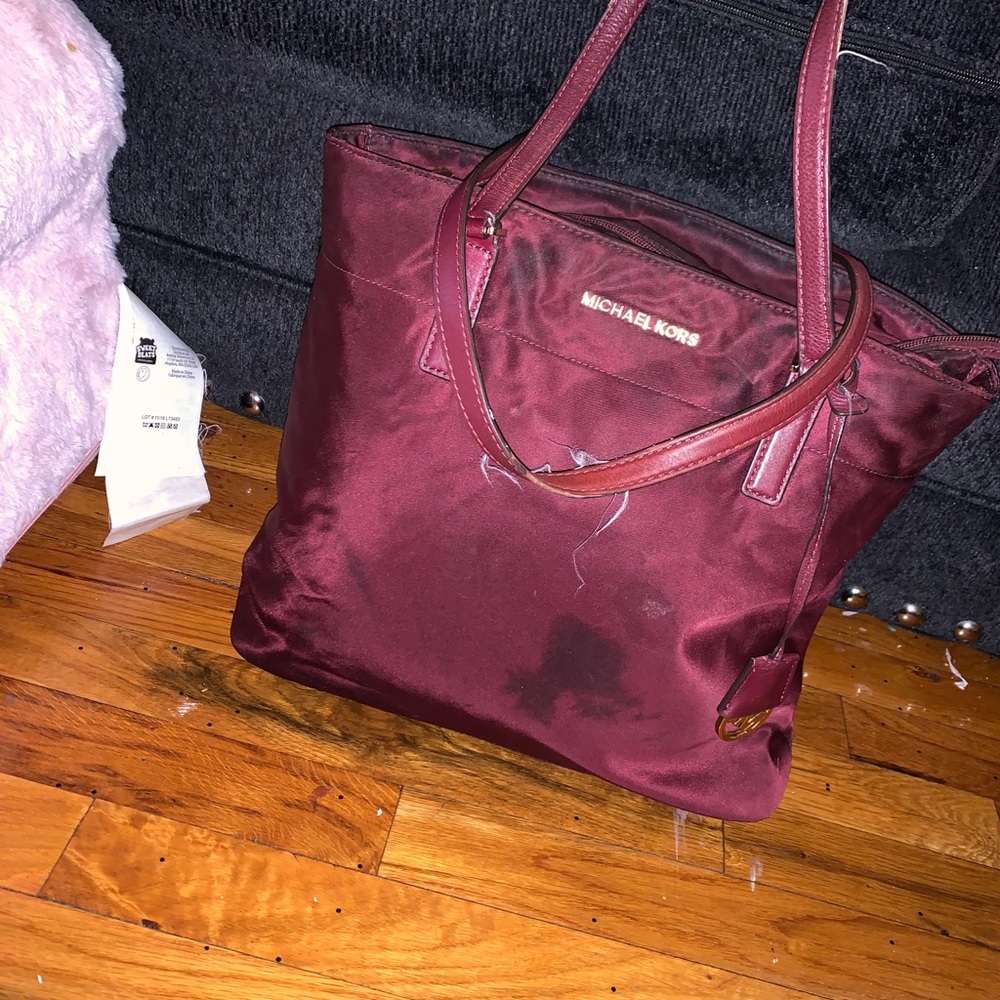 PRE OWNED BURGUNDY MICHAEL KORS TOTE BAG